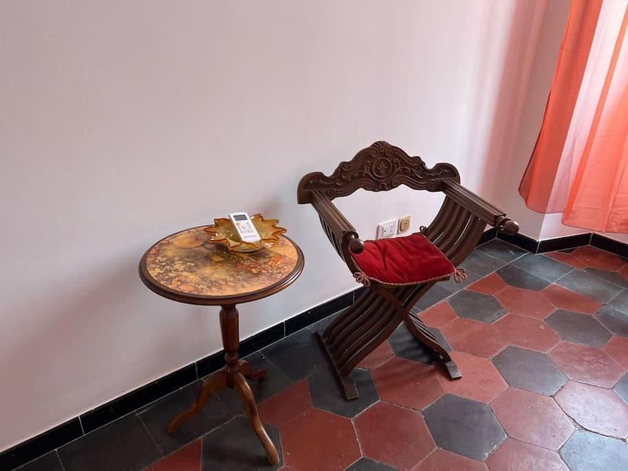 Domus Alexandra Apartment